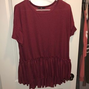 Soft flowy ruffle bottom t-shirt